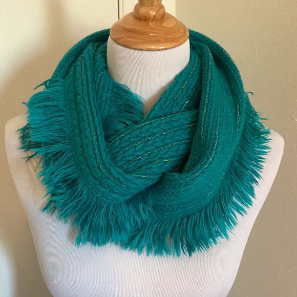 Nine West Accessories - NEW Nine West Knit Infinity Scarf